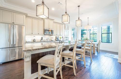 Villa Lago Casa | Villa Lago 1858 'Fore Us~Off 5th' (G) - 4BR 4BA - (10)