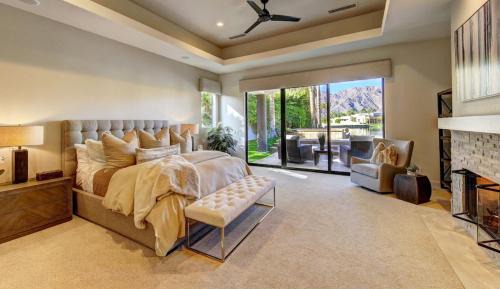 La Quinta Casa | Villa Lago - Luxe Infinity Edge Pool, Mountain & Lake Views #065943 4br