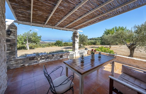 Lagoudi Zia Villa | Villa Lagoudi Casa de Piedra