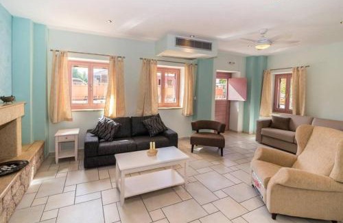 Lefktron Villa | Villa Lakonia in Stoupa