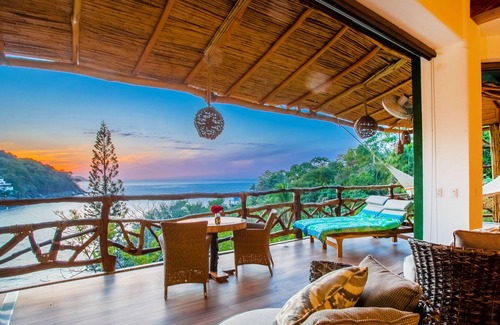 Boca de Tomatlán Hotel | Love Nest Hotel Adults Only by Villa Lala