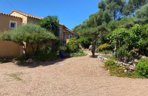 Porto-Vecchio Casa | VILLA LARGIA porto vecchio - A 5 MIN DES PLAGES DE PALOMBAGGIA - CALME- CLIMATISATION