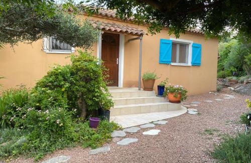 Porto-Vecchio Casa | VILLA LARGIA porto vecchio - A 5 MIN DES PLAGES DE PALOMBAGGIA - CALME- CLIMATISATION