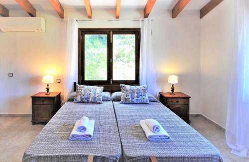 Esporles Casa | Villa LAS ENCINAS-en el pueblo de Esporles- Mallorca