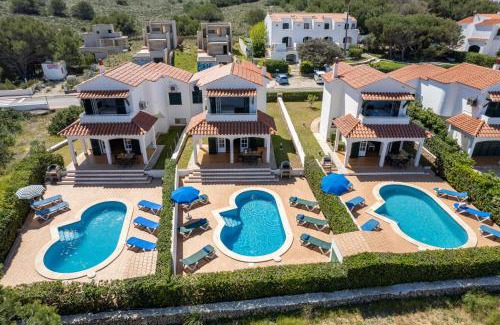 Arenal d'en Castell Casa | Villa Las Marinas - 2 Encantadora Villa con piscina a 5 min de la playa