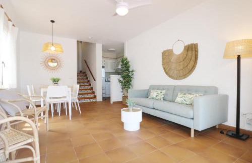 Arenal d'en Castell Casa | Villa LAS MARINAS - 3, con piscina privada y a 5 minutos de la playa
