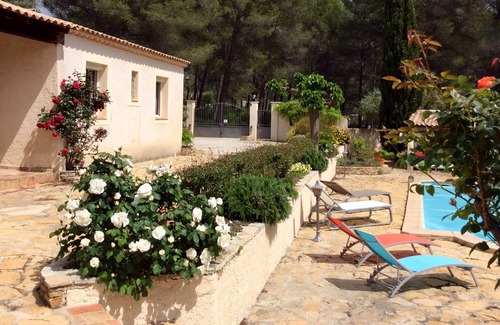Le Beausset Hotel | Villa Le Beausset tranquila cerca de las playas.