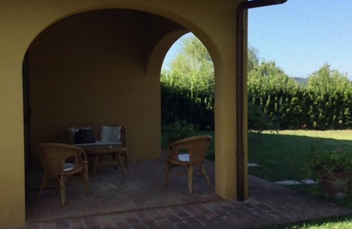 Toiano Villa | Villa "Le Ginestre" con piscina en las colinas toscanas.