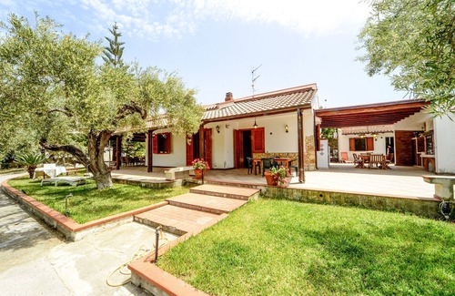 Mazzaforno Apartamento | Villa Le Magnolie