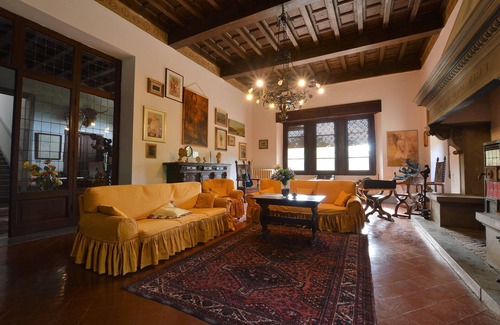 Monteverdi Marittimo Cama Y Desayuno | Villa Le Querciolaie