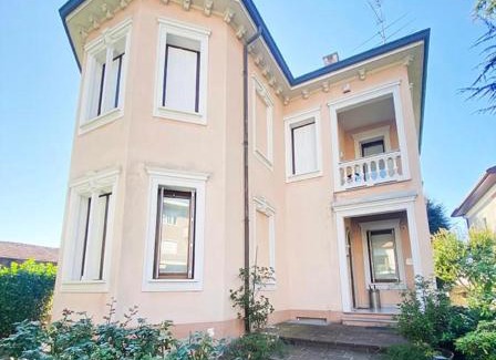 Castronno Cama Y Desayuno | Villa le Rondini