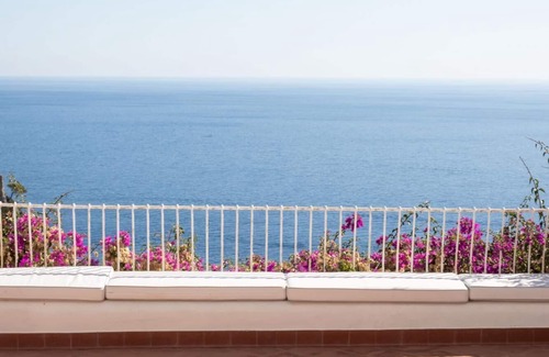 Marina Piccola Villa | Villa Le Tuie in Capri