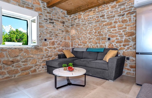 Sibenik Casa | Villa Lea&Robi (V2542-K1) - Unešić