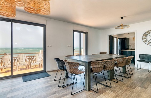 Batz-sur-Mer Villa | Villa 'Léa Vue Mer D'exception Plage' con vistas al mar, terraza privada y Wi-Fi