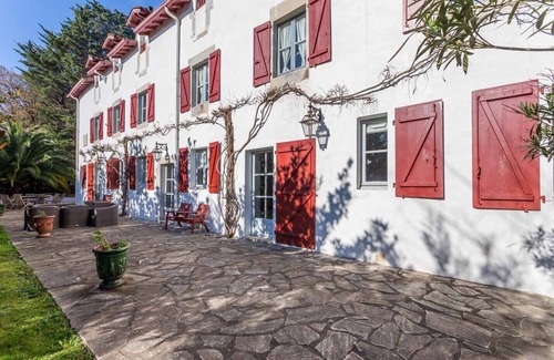 Behobie Casa | Villa LES CYPRÈS - Villa with pool, Urrugne