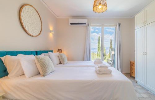 Petaleia Villa | Villa Leveque - Kassiopi Sea View - 3 bedrooms