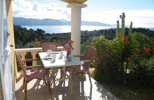 Sagone Apartamento | Villa Liamone Studio für 3 Personen , 400 m vom Strand, Pool, Klimaanlage