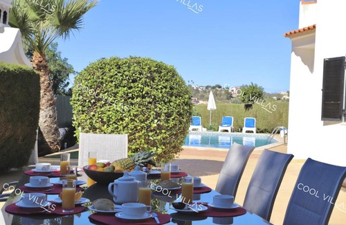 Sesmarias Villa | Villa Lilac - walking distance to beach