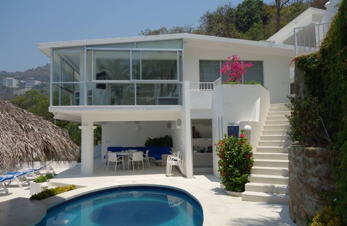 Pichilingue Casa | Villa Lilly in Acapulco