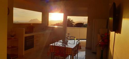 Riviere-Salee Apartamento | Villa Lineddy