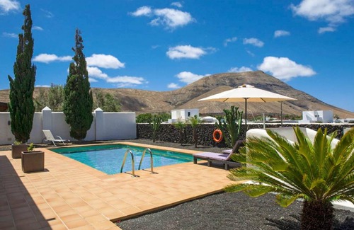 Yaiza Villa | 120 m² Villa ∙ 3 habitaciones ∙ 8 personas
