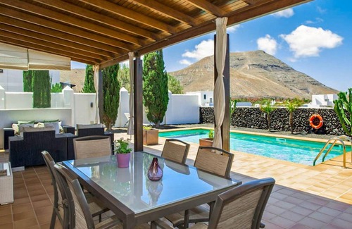 Yaiza Villa | 120 m² Villa ∙ 3 habitaciones ∙ 8 personas