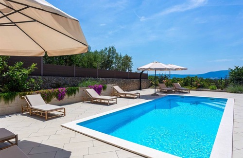 Nenadici Villa | Villa Loni with Pool & Seaview
