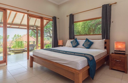 Munduk Villa | Villa Lotus Kayuputih