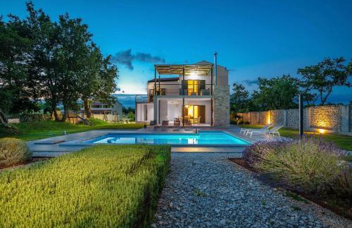 Jursici Villa | Villa Lounge Kapelana with Private Pool, Basketball, Volleyball & Football