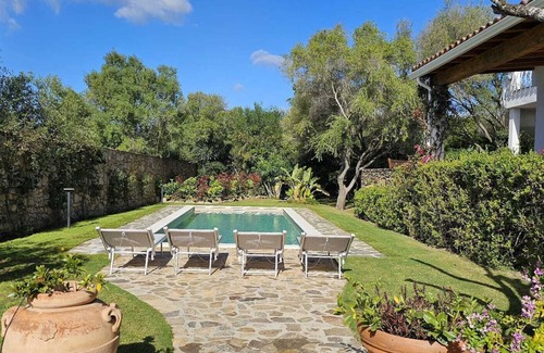 San Teodoro Villa | Villa Lu Impostu: piscina, 5 baños, terraza, jardín, solárium, vista mar
