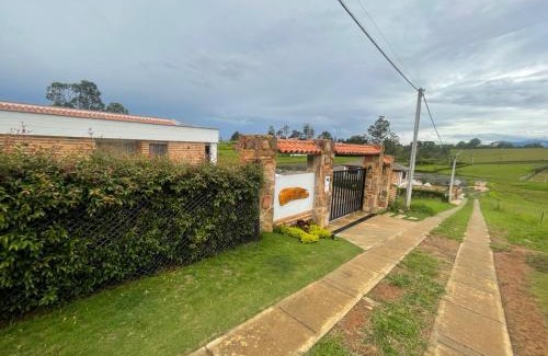 Piedecuesta Apartamento | Villa Lucero 143
