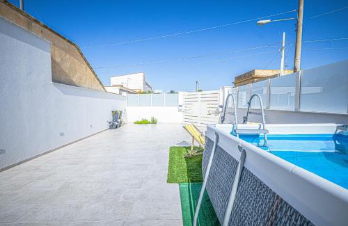 Tre Fontane Casa | Villa Lumia