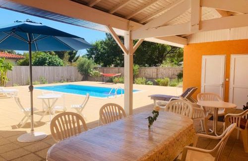 Andernos-les-Bains Villa | Villa lumineuse a Andernos les Bains avec piscine privee