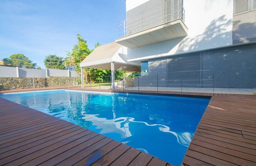 Nueva Milla de Oro Chalet De Esquí | Villa luna de Mar- piscina junto a la playa