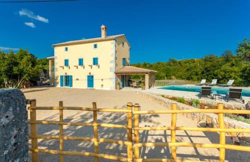 Bajcici Villa | Villa Lusa