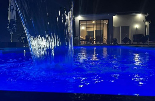 Mali Radic Villa | Villa Lux
