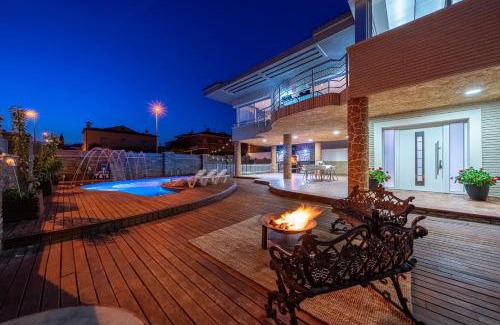 Reus Villa | Villa Luxury Rock Tirri