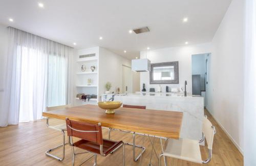 Imaculado Coracao de Maria Villa | Villa Mármore