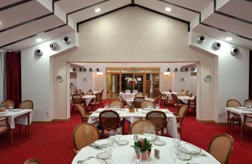 Saint-Cyr-l'Ecole Apartamento | Villa Médicis Versailles Saint-Cyr-l'Ecole