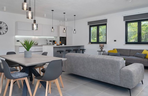 Prodol Casa | Villa 'M' by Interhome
