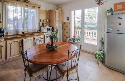 La Bastide-des-Jourdans Villa | Villa 'Maison Dans Le Luberon' con piscina privada, terraza privada y Wi-Fi