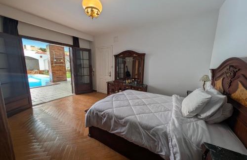 Taqseem Laselky Casa | Villa Maadi 35 -R 3 - Poolside Master Room