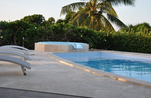 Saint Felix Casa | villa MAGAR de pie con vistas al mar Piscina y jacuzzi