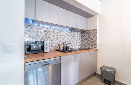 Montechoro Apartamento | Villa Magna - Apt- 206 by HelloVacations