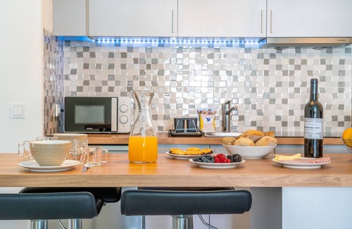 Montechoro Apartamento | Villa Magna - Apt- 206 by HelloVacations