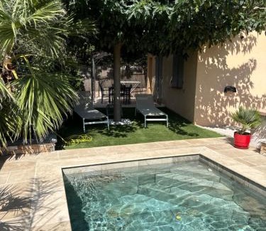 Puget-sur-Argens Casa | Villa, Maison Indépendante, avec Piscine Privative