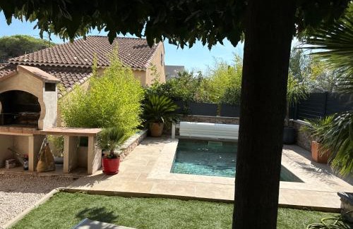 Puget-sur-Argens Casa | Villa, Maison Indépendante, avec Piscine Privative