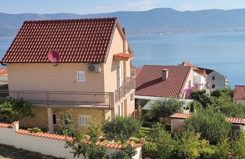 Municipality of Trogir Villa | Villa Mala (sea view, 3 min. to the beach, whirlpool