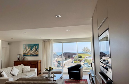Larmor-Plage Villa | Villa 'Mamina' con vistas al mar, terraza privada y Wi-Fi