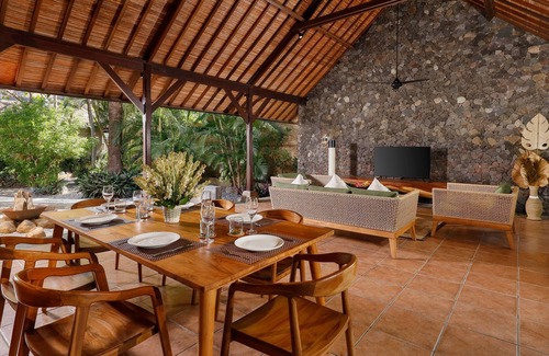 Amed Villa | Villa Mandala by Nakula